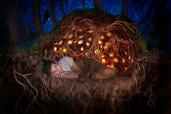 Laura Hartford, Day and Night, 2012. Photograph, 36 x 24 inches. Courtesy of Laura Hartford