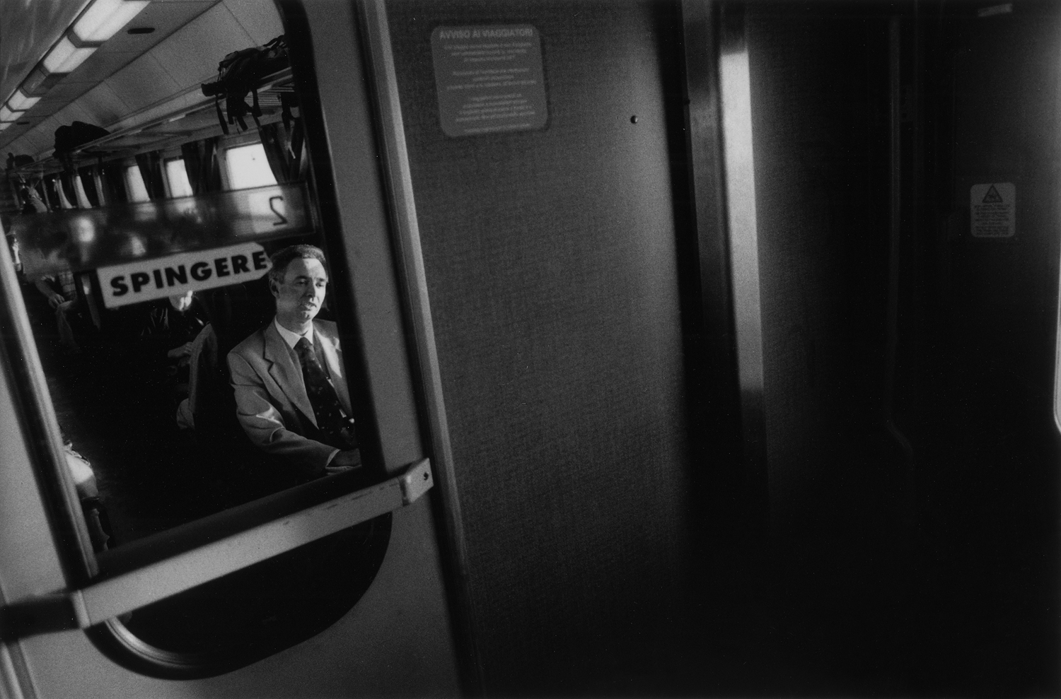 Maurice Mattei, Spingere, 2010 (printed). Silver print on archival paper, 8 x 10 inches. Courtesy of the artist