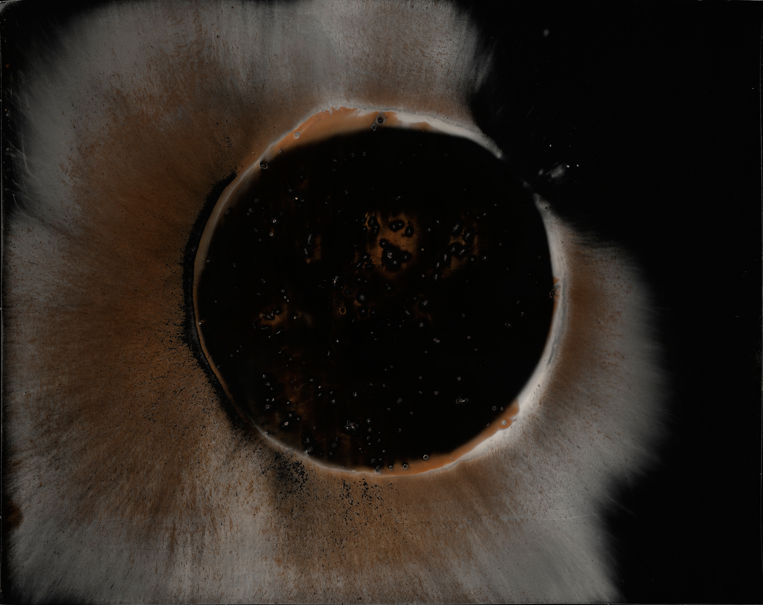 Christopher Colville, Untitled W.O.F. 14-08-13, 2013. Gunpowder Generated Gelatin Silver Print, 16 x 20 inches. Courtesy of the artist